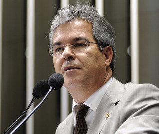 Moreira Mariz/Senado